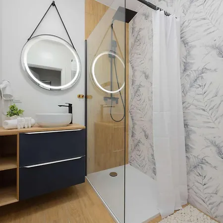 Elegant Aleje Jerozolimskie With Air Conditioning By Renters