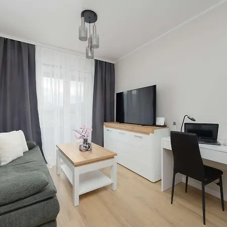 Elegant Aleje Jerozolimskie With Air Conditioning By Renters Warszawa