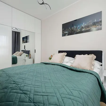 Elegant Aleje Jerozolimskie With Air Conditioning By Renters Lejlighed *